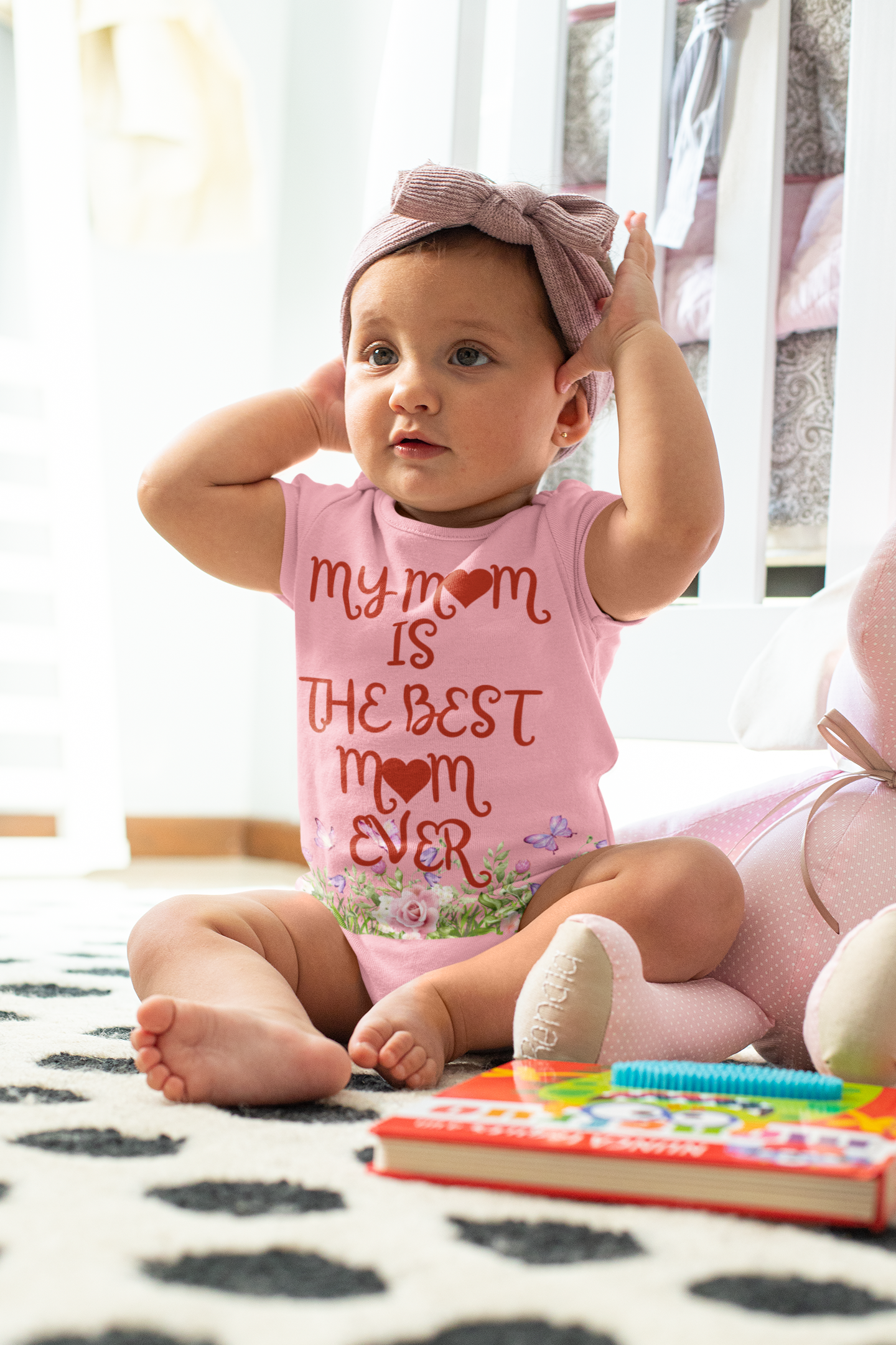 Cute Baby for Mother's Day, Cute Infant Bodysuit Gift, Mother's Day baby onesie, Baby gift for mom, Cute baby girl/boy clothes, Gift for mom from baby