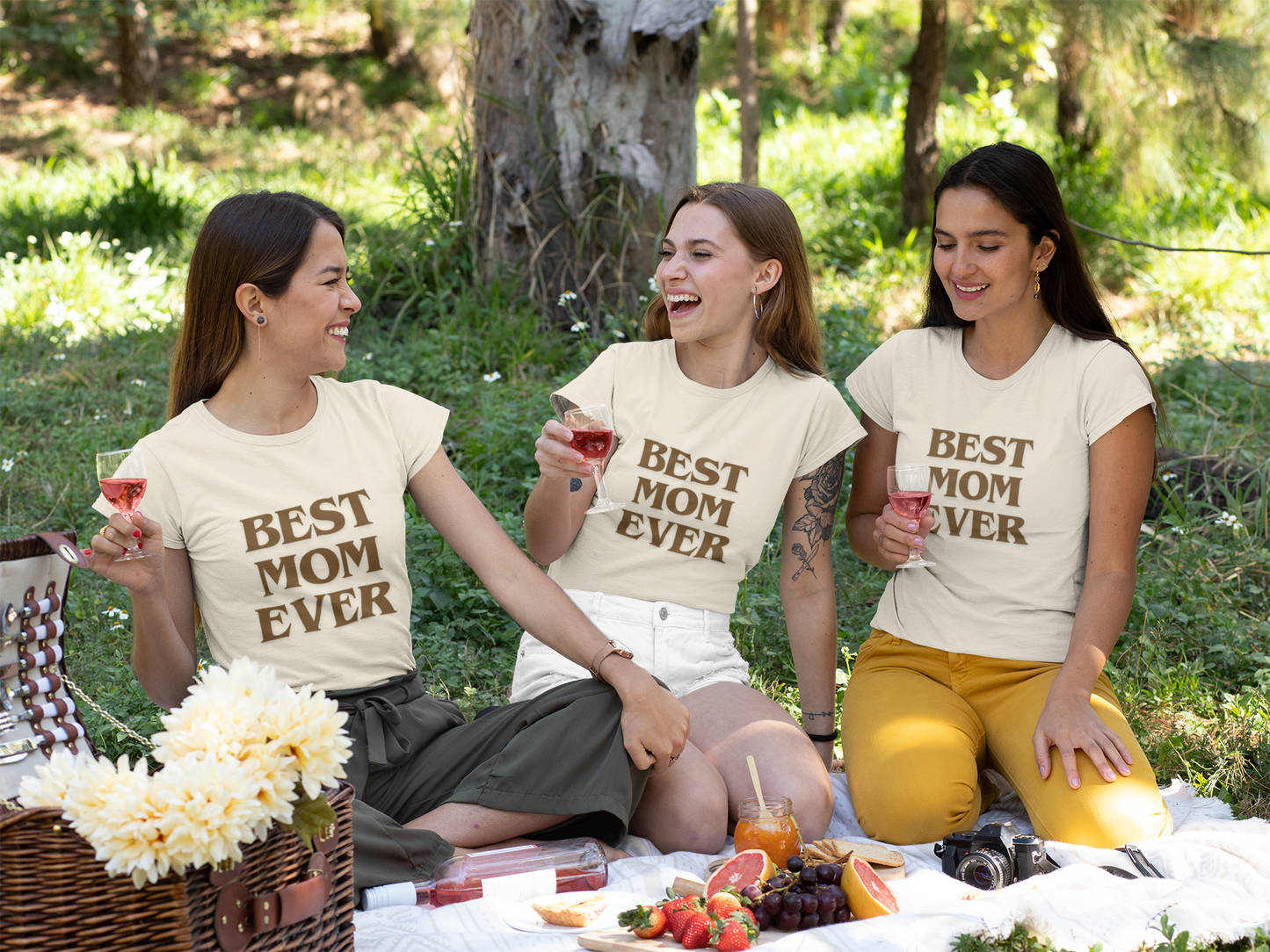 Best Mom Ever T-Shirt - Mother's Day Gift for Mom